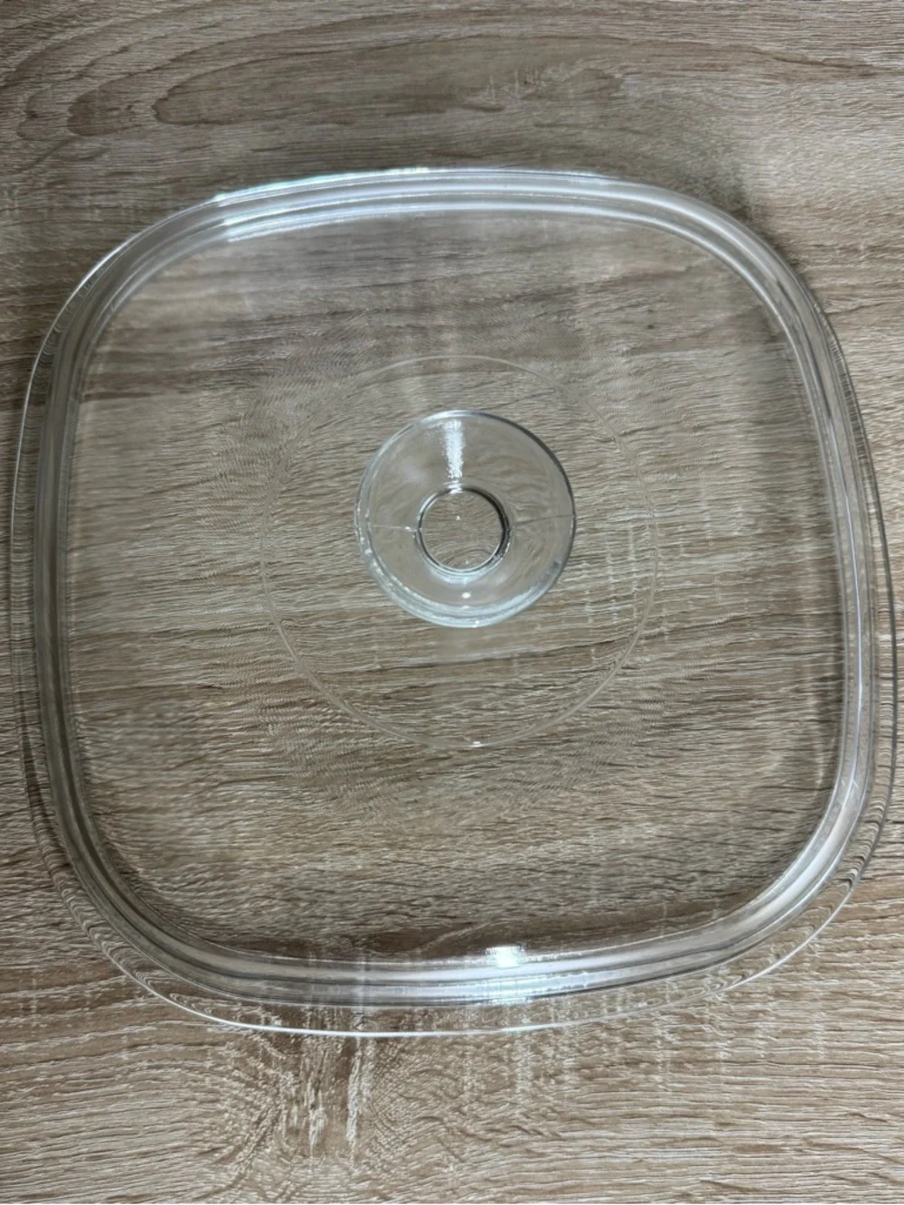 Vintage CorningWare 5-liter casserole dish in the 